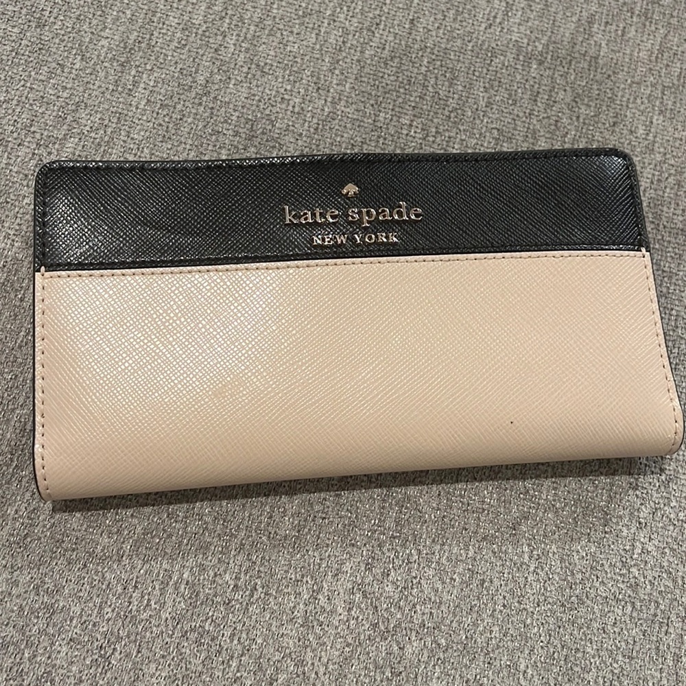 Kate Spade Staci Large Slim Bifold Wallet